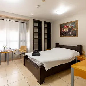 Little Hostel-5 Min Walk To The Hostel Eilat